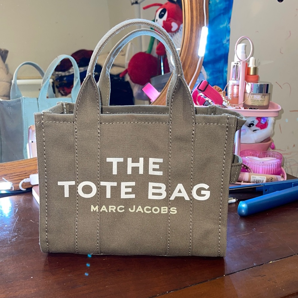 THE TOTE BAG MARC JACOBS ARMY GREEN